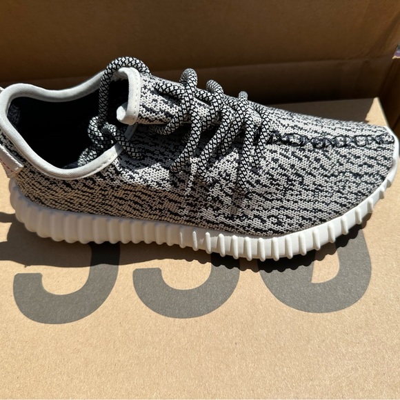 adidas gazelle silver green womens ADIDAS YEEZY BOOST 350 TURTLE DOVE (PRE-OWNED) AQ4832 SIZE 11  Original  Grail